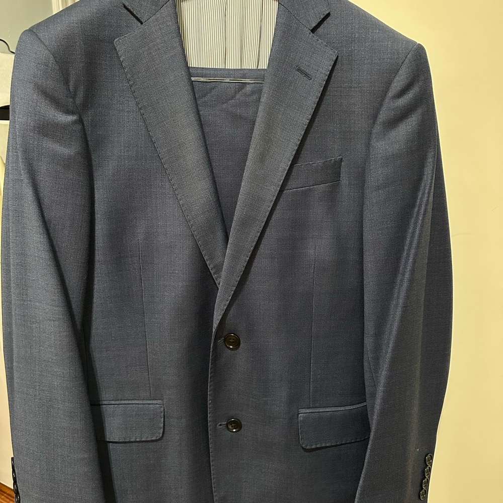 Brooks Brothers Men’s Explorer Regent Fit Suit Jacket and Pants - 36S